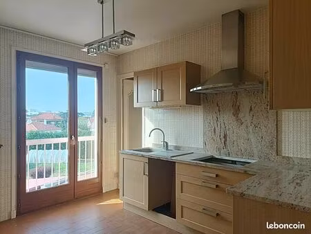 appartement 4 pièces 82 m²