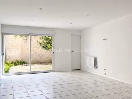 maison de ville 2 pièces 80 m²