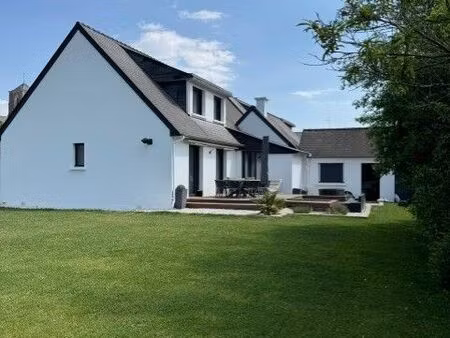 maison familiale rénovée au coeur de pont-réan