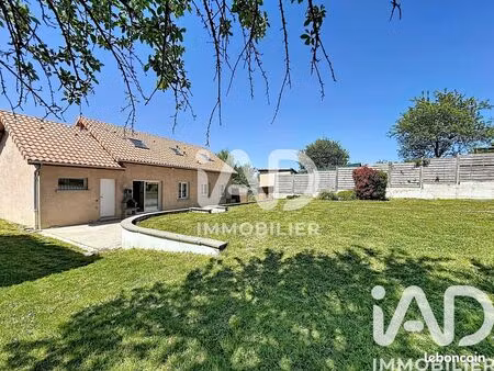 propriété 6 pièces 112 m²