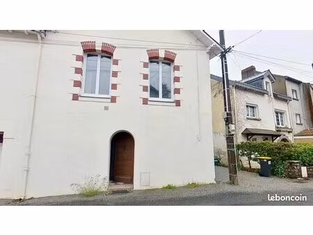 maison 6 pièces 200 m²