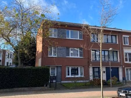 appartement à louer à deurne € 875 (lntya) - levia invest | zimmo