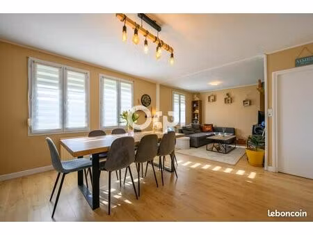 maison 2 pièces 54 m²