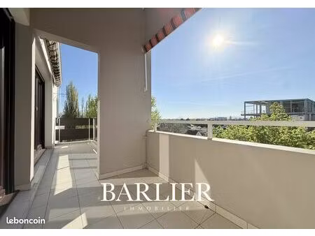 appartement 4 pièces 94 m²