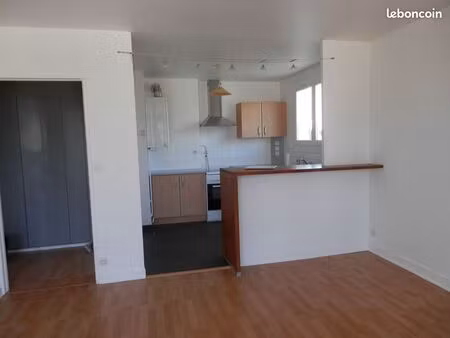 appartement t2 la riche