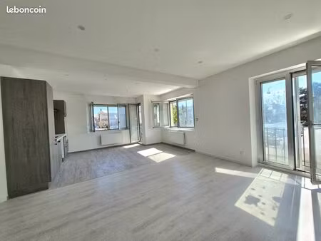 appartement 5 pièces 81 m²