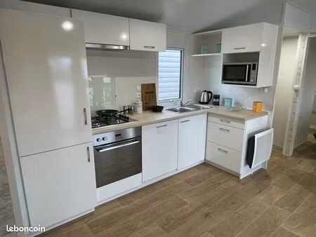 40m2