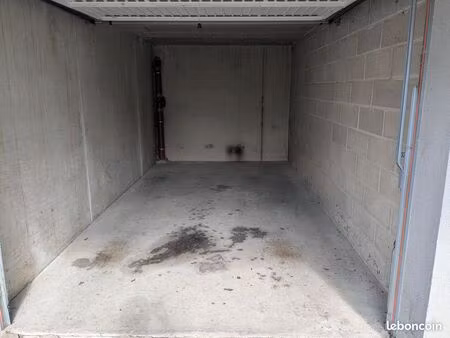 box fermé - garage fermé - secteur gare de vendenheim