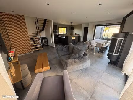 maison contemporaine  4 chambre