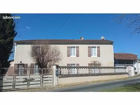 maison pierre avec dépendances 11 pièces 311m2