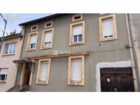 maison de ville 7 pièces 150 m²