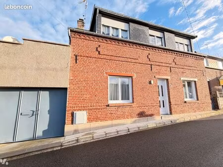 maison 5 pièces 97 m²