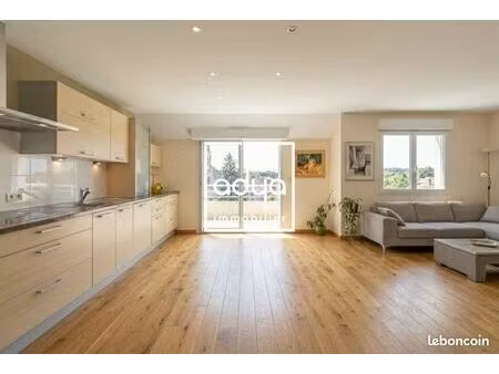 appartement 3 pièces 86 m²