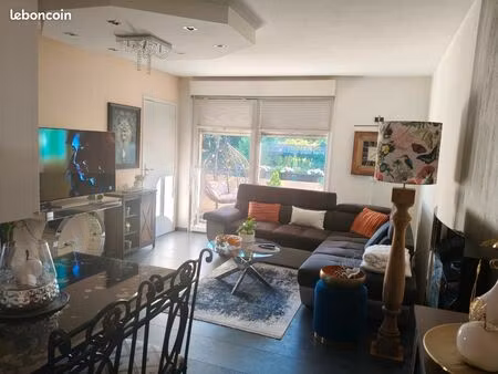appartement.42 m 2 pièces