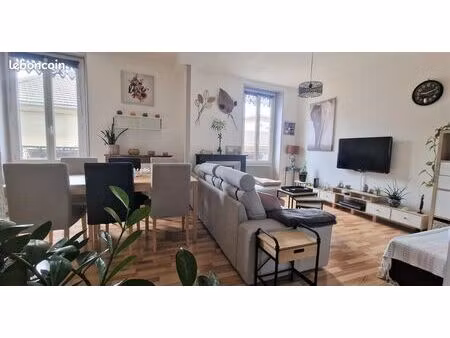 duplex 5 pièces 90 m²