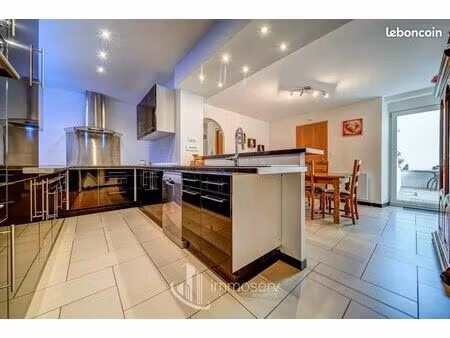 duplex 5 pièces 95 m²