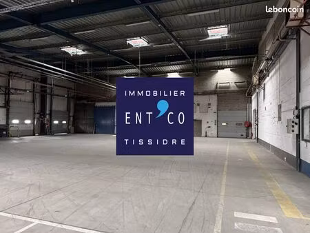 local 720 m² estillac