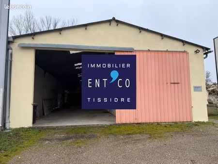 local 267 m² pont-du-casse