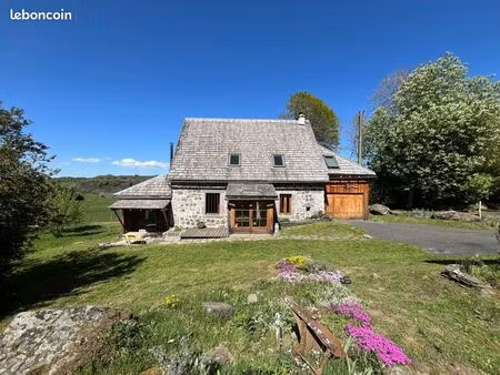 maison pierre restaurée cadre exceptionnel