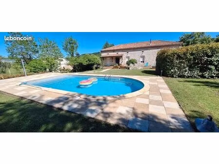 magnifique maison en pierre