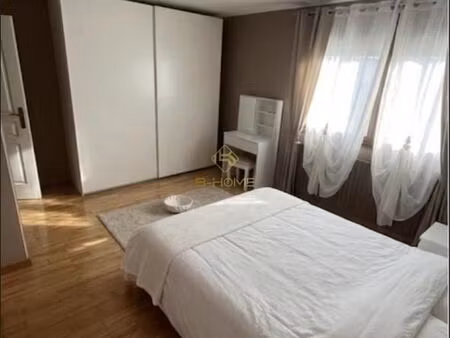 maison 5 pièces 82 m²
