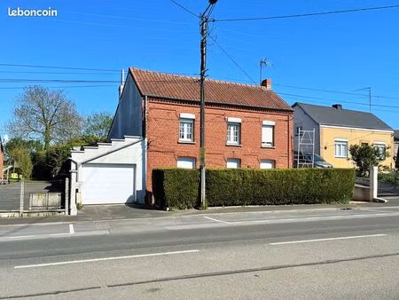maison individuelle avec garage située sur la commune de mairieux