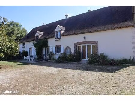 maison 7 pièces 210 m²