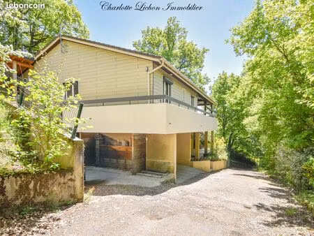 propriété 7 pièces 172 m²
