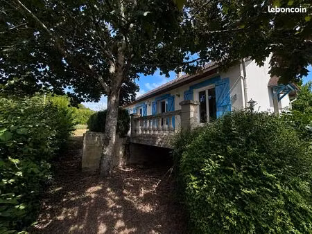 pavillon 4 pièces 93 m²