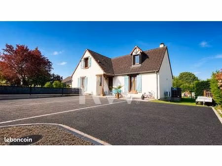 maison 6 pièces 102 m²