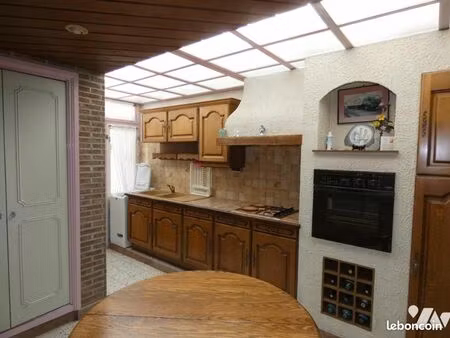 maison 5 pièces 80 m²