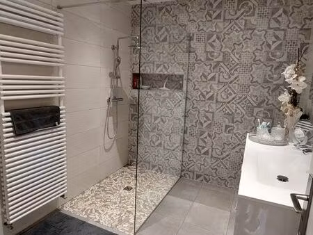 maison 160 m2 + grand garage 110m2