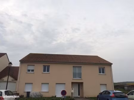 appartement f3 - petite copropriété