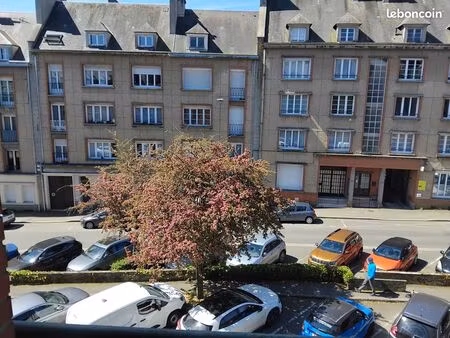 3 appartements dans immeuble flers