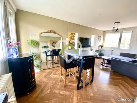appartement 3 pièces 53 m²