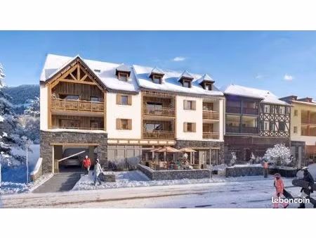 local commercial 51 m²