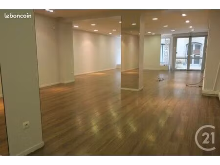 local commercial 158 m²