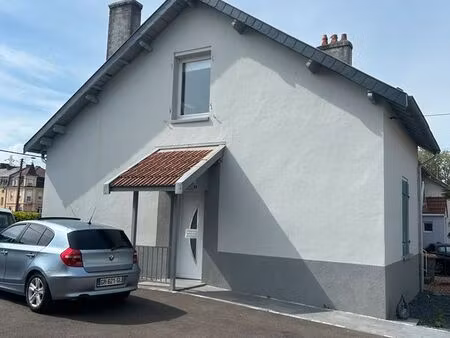 maison 3 pièces - 90 m2