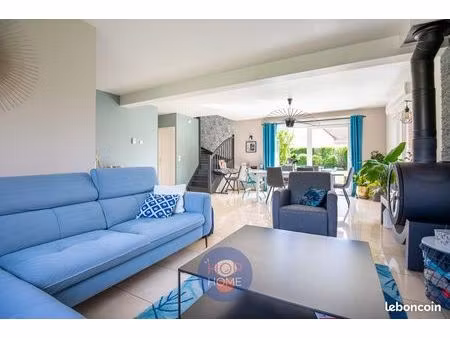 maison 6 pièces 126 m²
