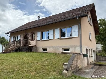 maison 5 pièces 145 m²