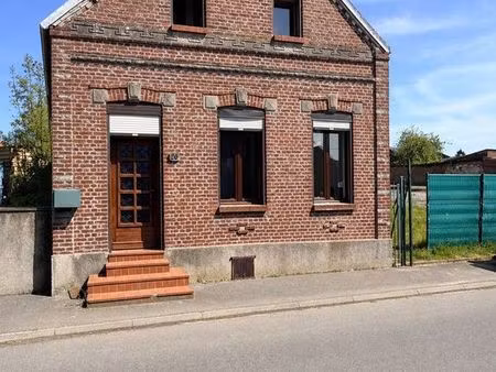 longère 6 pièces 110 m²