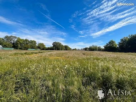 terrain 5298 m² saint memmie