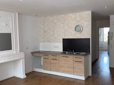 location appartement f2