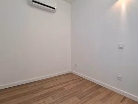 bureau 10 m²