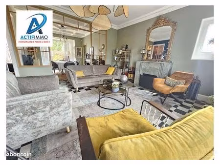 maison 6 pièces 155 m²