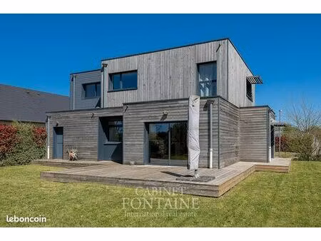 maison 7 pièces 149 m²