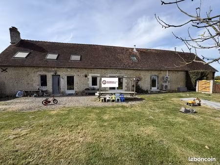 longère 3 pièces 104 m²