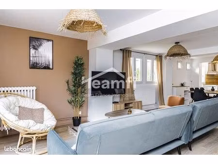 maison 9 pièces 168 m²