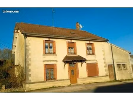 grande maison au calme