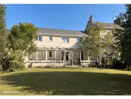 maison 8 pièces 175 m²